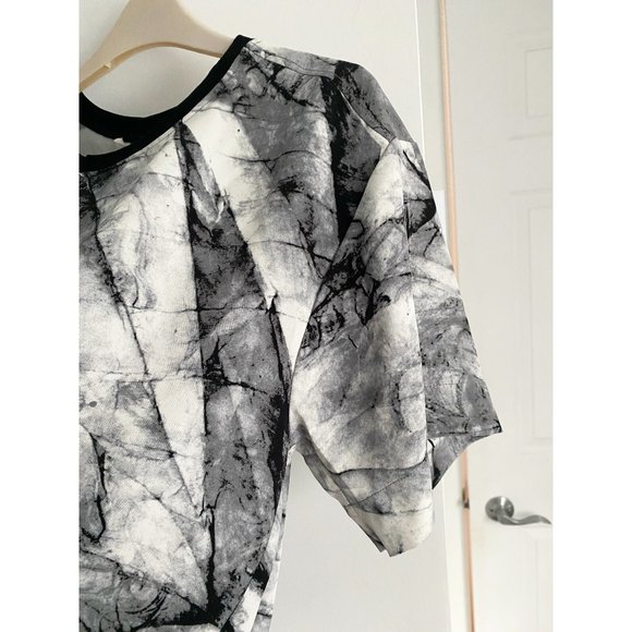 Helmut Lang "Terrene" Short Sleeve Printed Black/ White Top, size XS - Picture 6 of 8